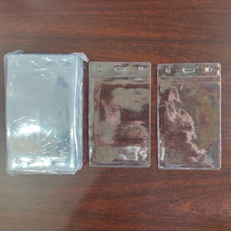 

Plastik Kartu Panitia / Plastik Name Card 12,5 X 16,5cm (1 Pack Isi 100 Pcs)