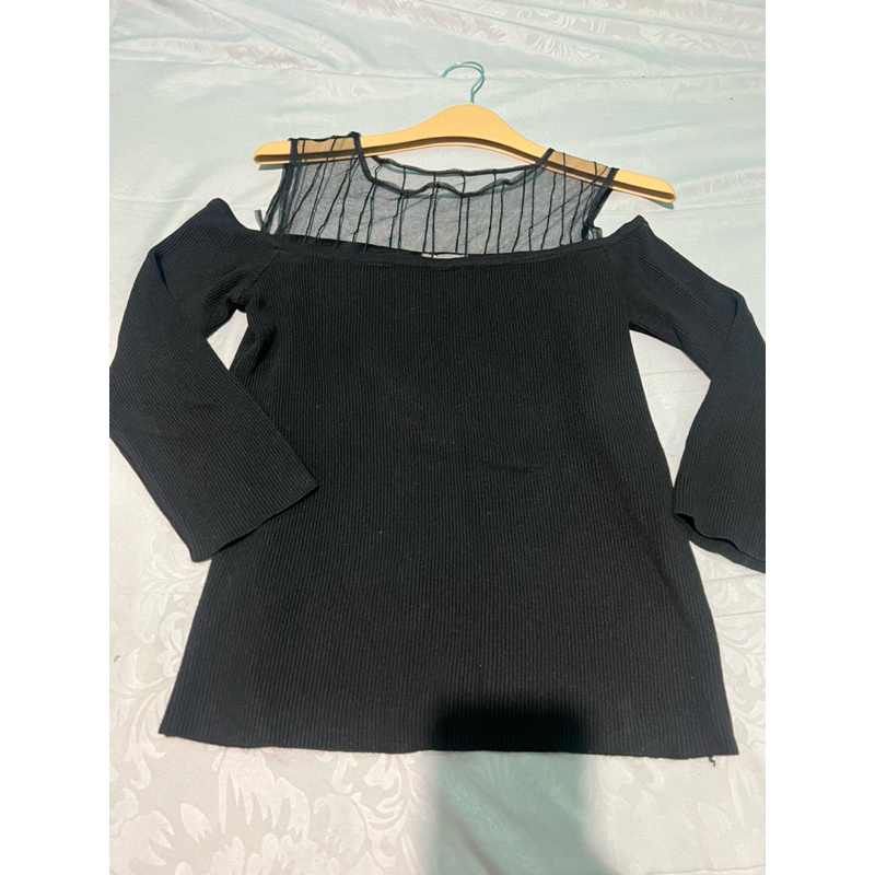 Atasan wanita Avenue basic