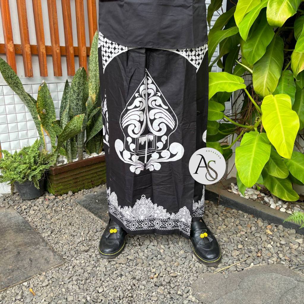 Sarung Celana Motif Gunungan Wayang - Sarung Dewasa - Sarung Santri