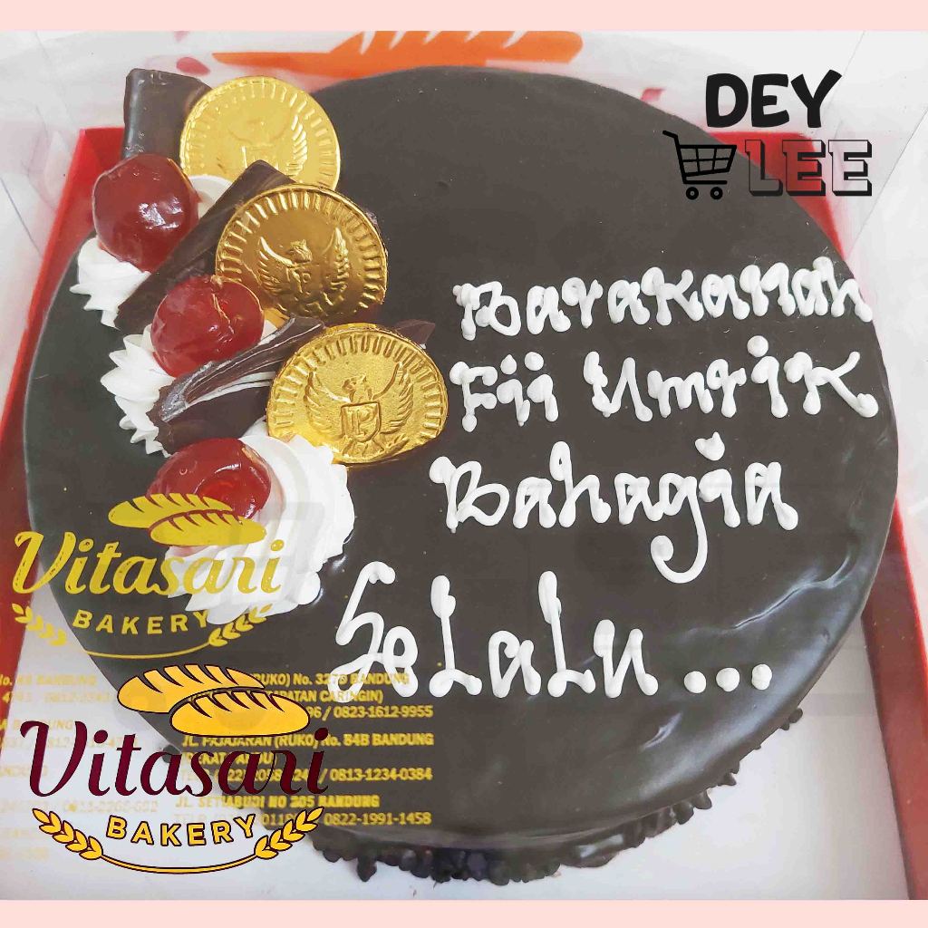 

VITASARI Tart Siram Coklat Black Forest Birthday Cake Kue Ulang Tahun Bandung