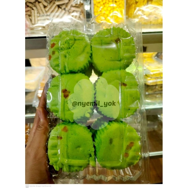 

Aneka kue pandan
