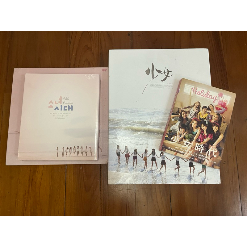 Girls’ Generation SNSD Official Photobook