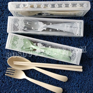 GS (harga 1 Set) Sendok Garpu Sumpit Travel Set Kemasan Mika Souvenir Pernikahan Khitanan Ulang Tahu