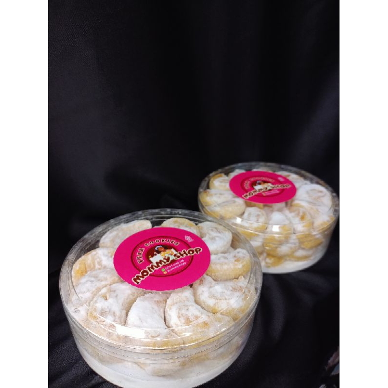 

Kue Putri Salju Wijsman Mix Sensasi Dingin Di Mulut 250gr