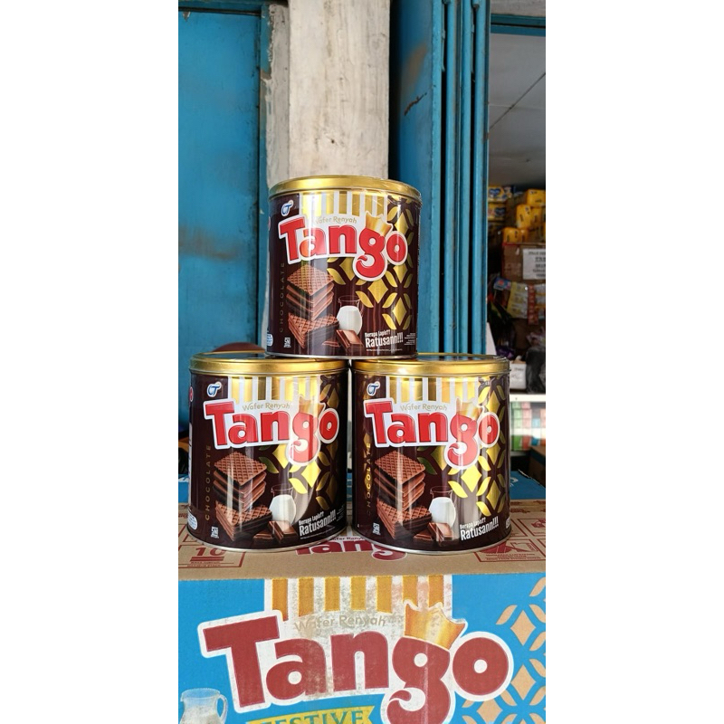 

WAFER TANGO KALENG 270g