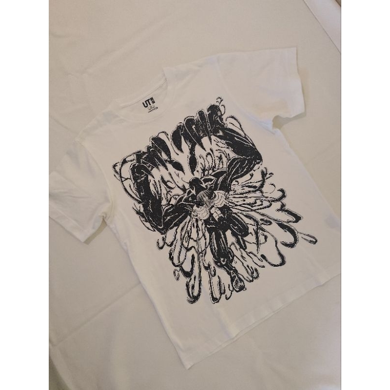 Baju Kaos Uniqlo Colab Marvel Second Original