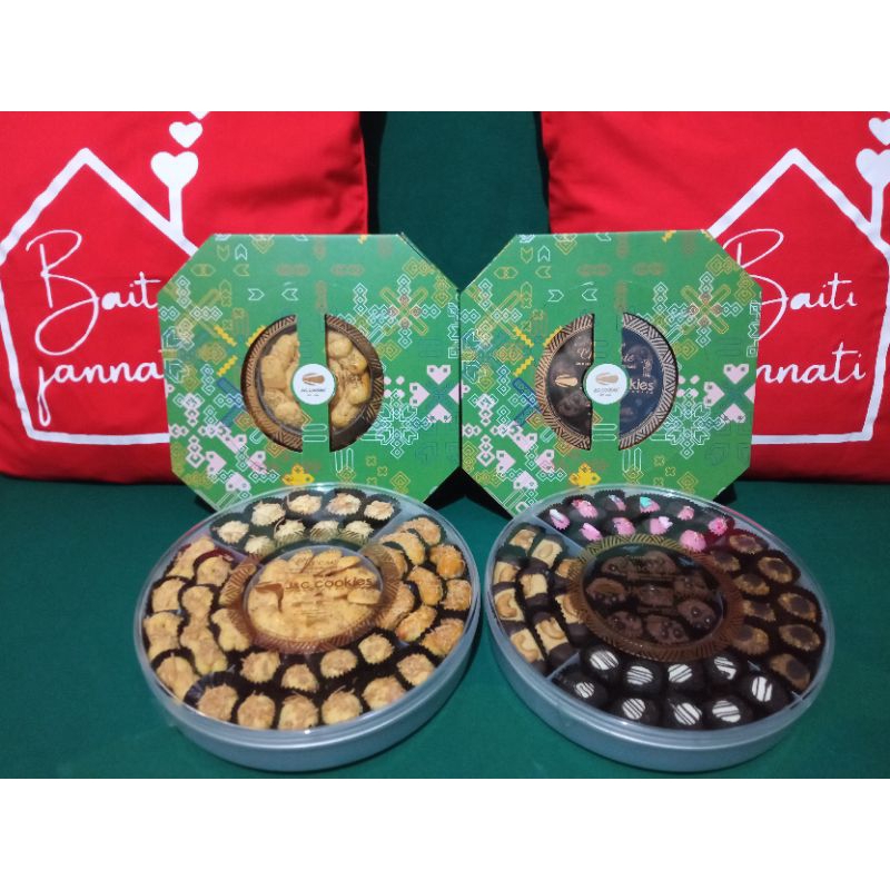 

KUE J&C COOKIES, CANDY TRAY JNC COOKIES VARIAN CHEESE & CHOCOLATE, KUE KERING LEBARAN, KUE ENAK JNC