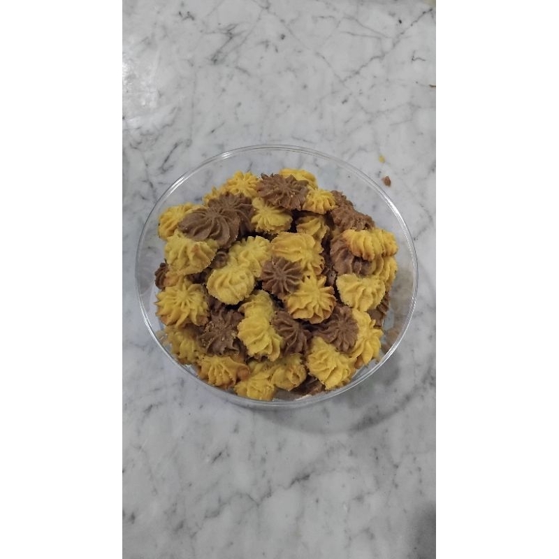 

Kue Lebaran Mawar