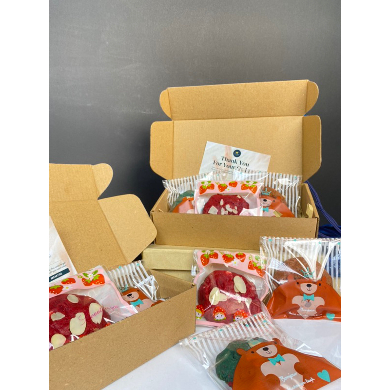 

Hampers Soft Cookies / Hampers Lebaran / Hampers Soft Cookies / Hampers Kue Kering / Kue Lebaran
