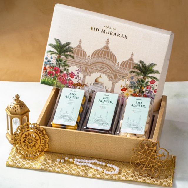 

CLAUDS BAKE - EID RAMADHAN LEBARAN HAMPERS "HILAL