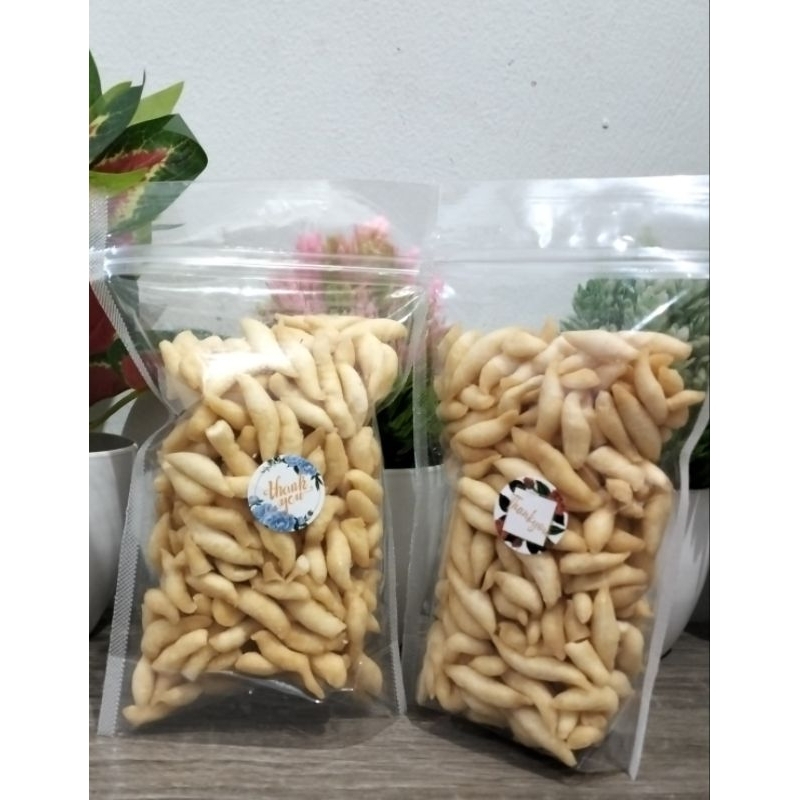 

Camilan Kue Kering Pouch