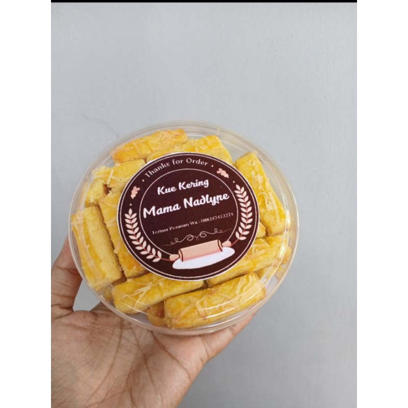

Kue Kering Lebaran Kastengel (275 gr)