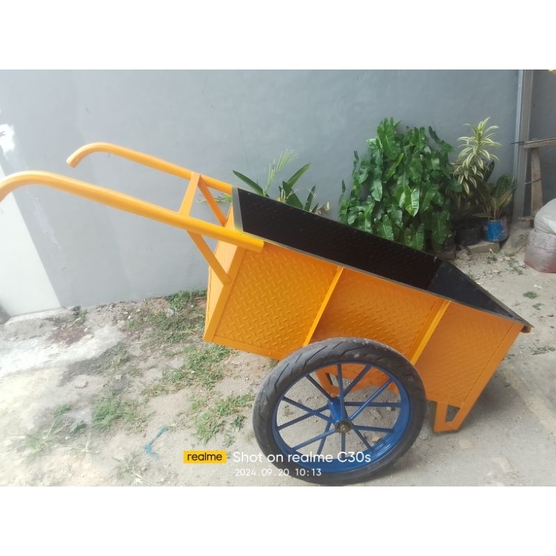 GEROBAK BESI dengan PLAT BORDES