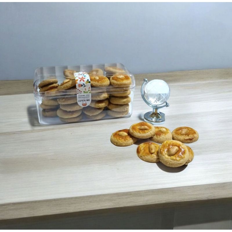 

Peanut butter cookies, peanut butter nikmat, kue kering peanut butter ukuran toples 1000 ml