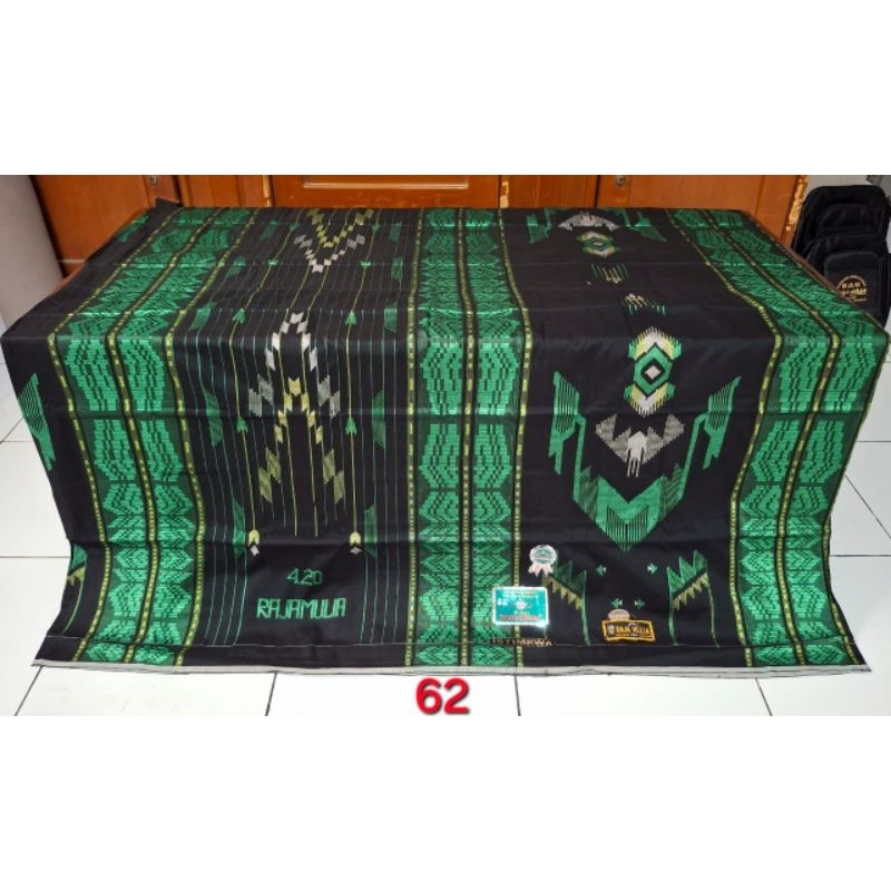 Sarung Raja Mulia 420 Full Sutra