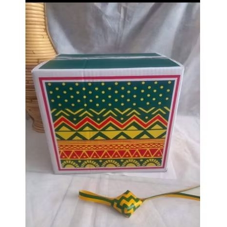 

Box Hampers / Kardus Parcel