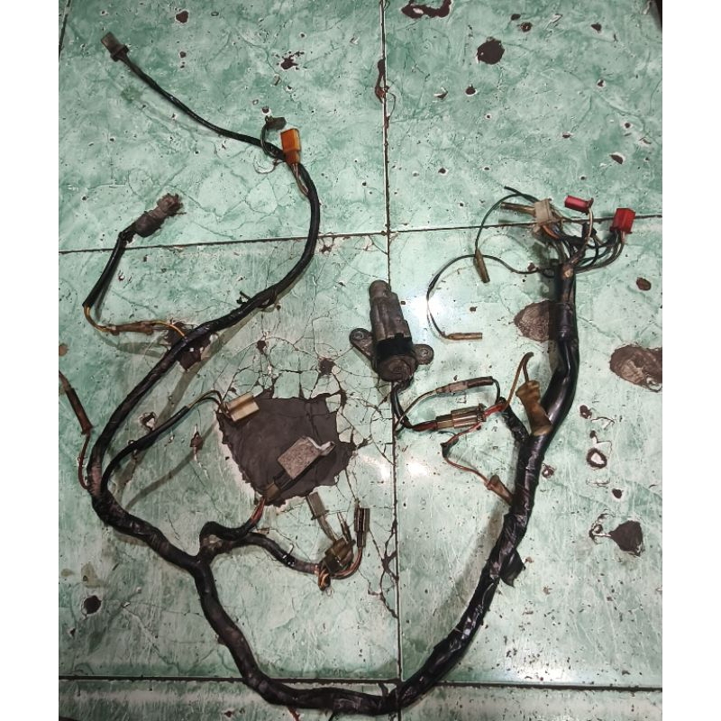 kabel body FIS R fis r poswan force FIS R barang masih bagus ORI bawaan copotan motor asli