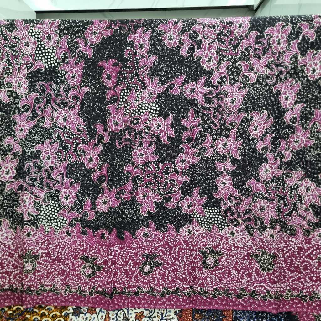 BATIK MOTIF SEKAR JAGAD