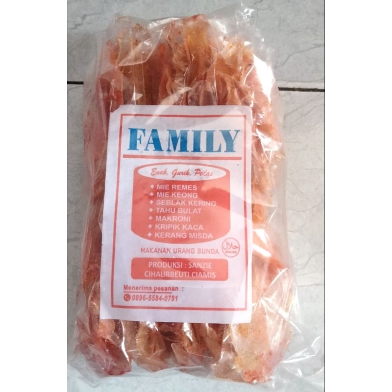 

Keripik_kaca_pedas_packbesar