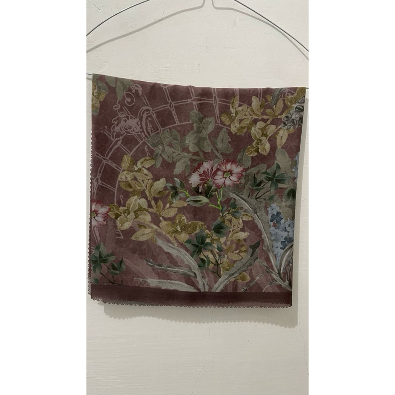 ALEZA SCARF