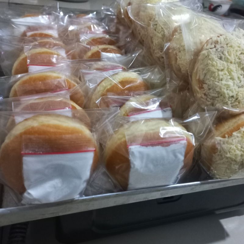 

Donatkentang 1box isi 6