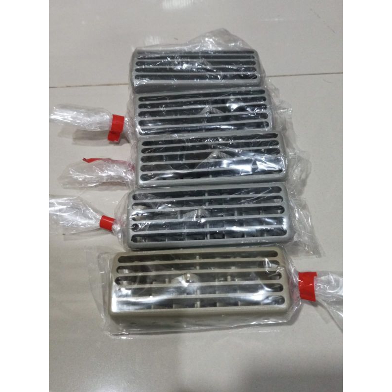 grill kisi AC tengah Avanza lama