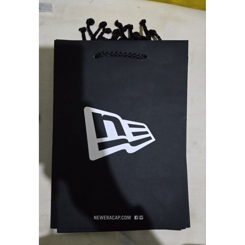 

Paperbag NE New Era original