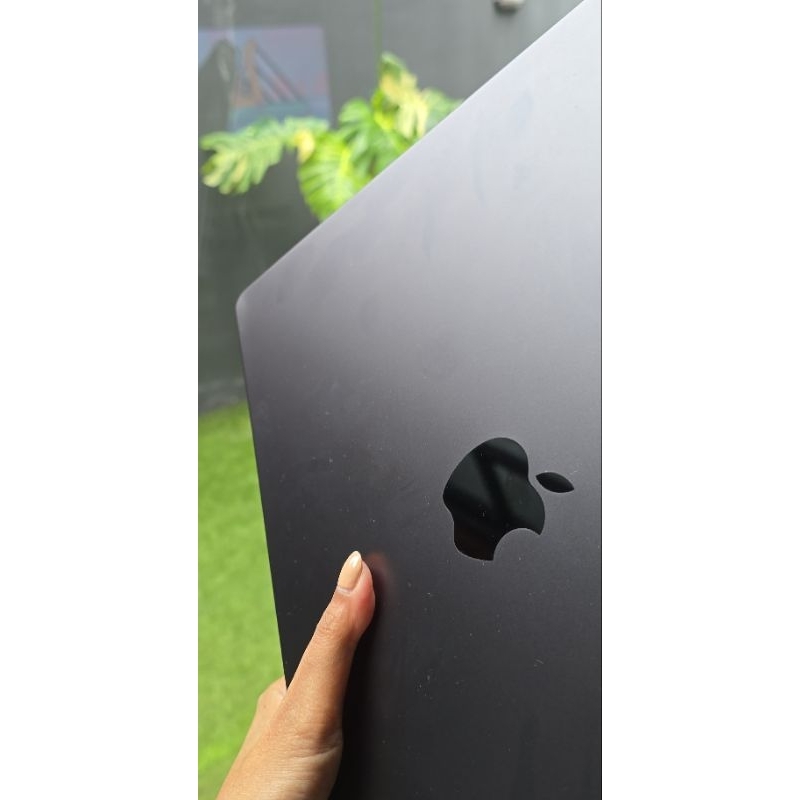 Space Black MacBook Pro M3 Pro 12 Core CPU 18 Core GPU 18GB/1TB 14inch