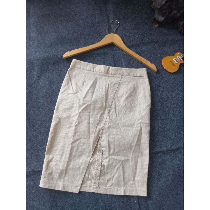 ROK / SKIRT DENIM PUTIH SECOND