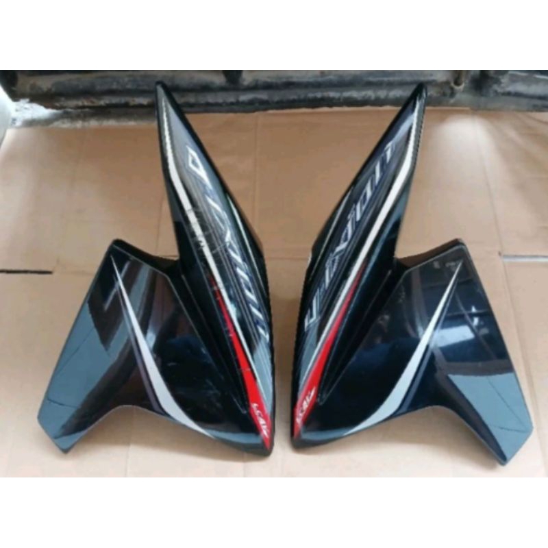 COVER SAYAP TENGKI YAMAHA VIXION NEW / VIXION KS TAHUN 2015 ASLI ORIGINAL