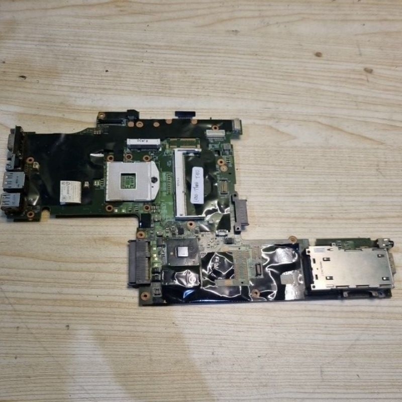 Motherboard mobo Lenovo Thinkpad T410 Kondisi Mati