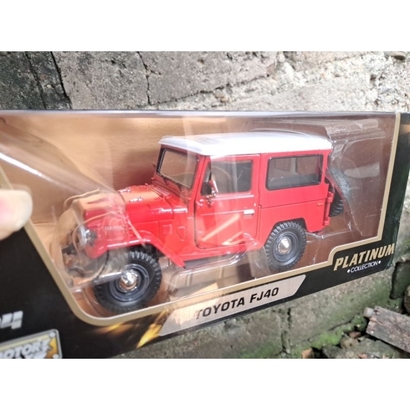 Diecast fj 40 fj40 hardtop mobil jeep land cruiser DC motormax TLC fj 40 miniatur mobil cocok pajang
