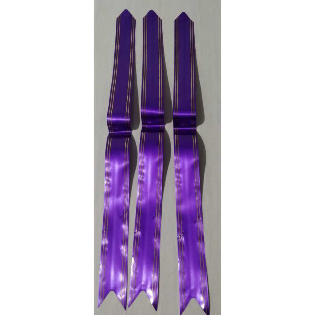 

Pita Tarik LIS EMAS Hiasan Parcel / Pita Serut Ukuran Jumbo Warna Ungu Jual Perpcs