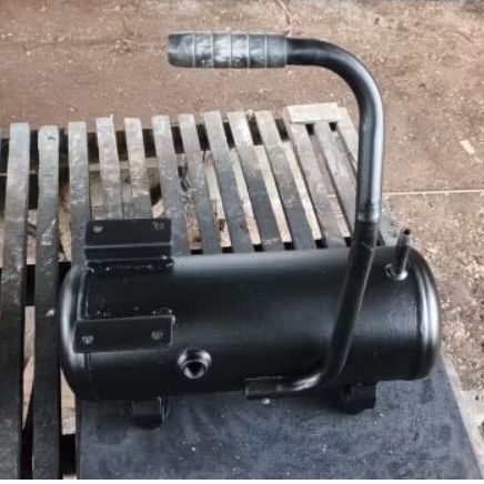 Tabung kompresor bekas lakoni 0,75 hp.  9 ltr