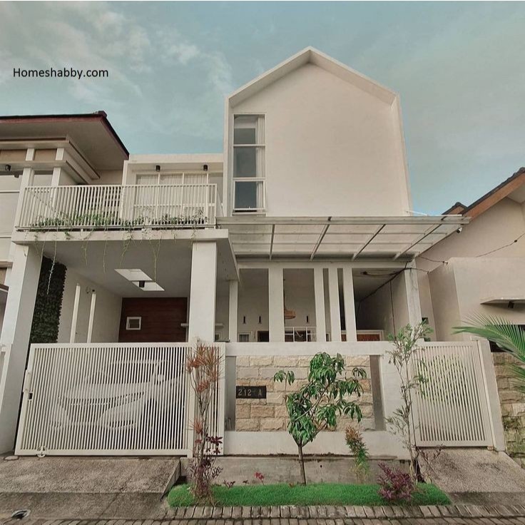 Rumah minimalis 2 lantai termasuk pagar kanopi