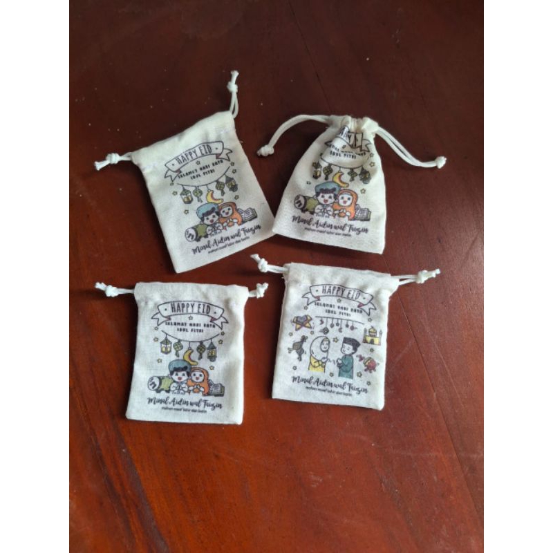 

Isi 10 Angpao Lebaran 8x10 Blacu