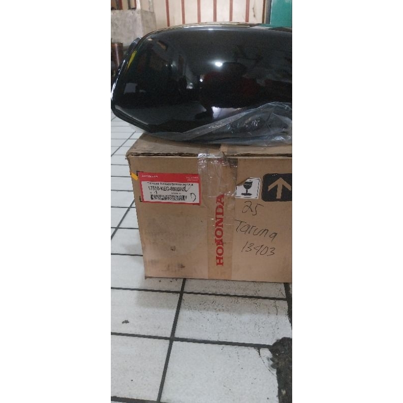 Tengki bensin warna hitam Asli AHM untuk motor GL Max dan Pro  17510KEG880BNS