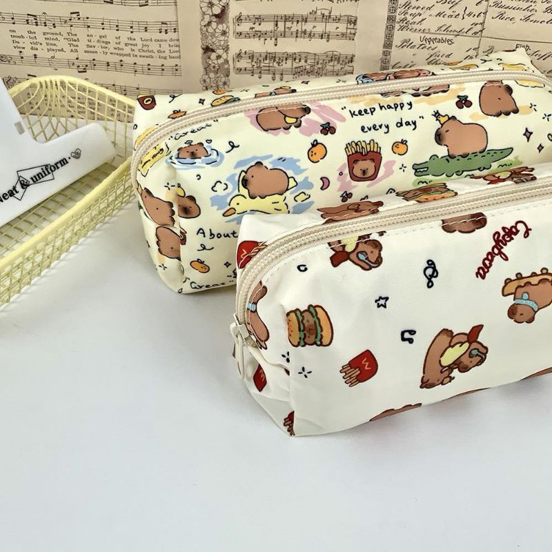 

Tempat Pensil Capybara Pencil Case Kotak Capy Serbaguna Motif Lucu Anak Tempat Sekolah Korea Aesthetic