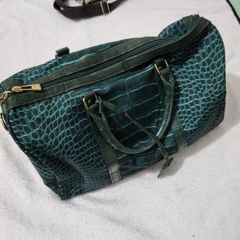 tas Hijau daun wanita