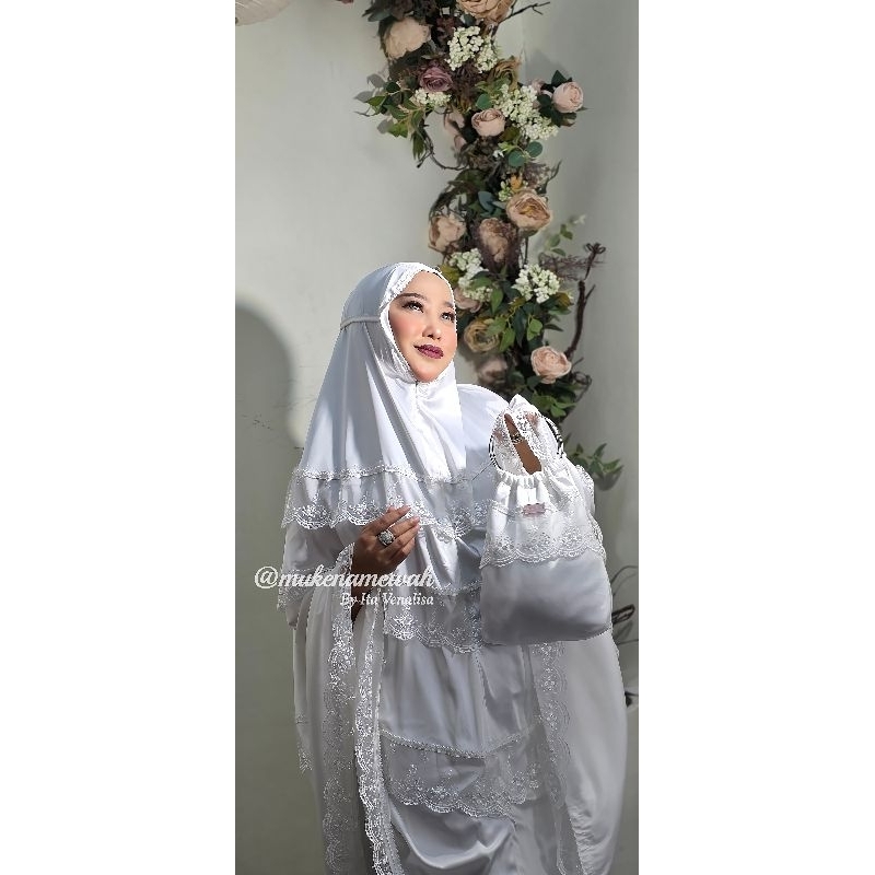 Mukenaewah Saliha / Mukena Premium / Mukena Renda Susun mewah / Mukena sutra silk Premium