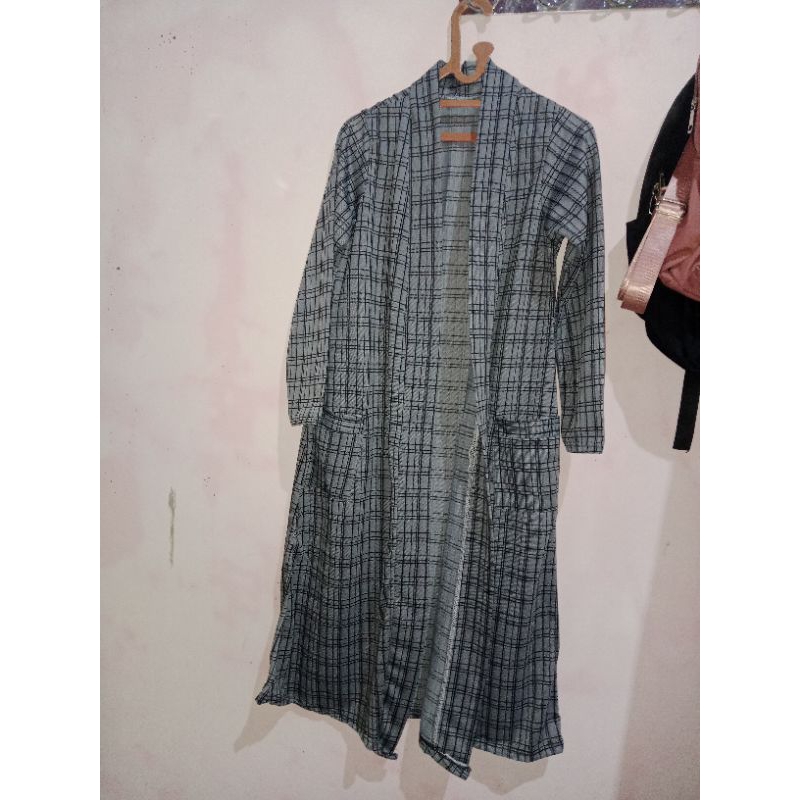 outer cardigan panjang motif kotak kotak
