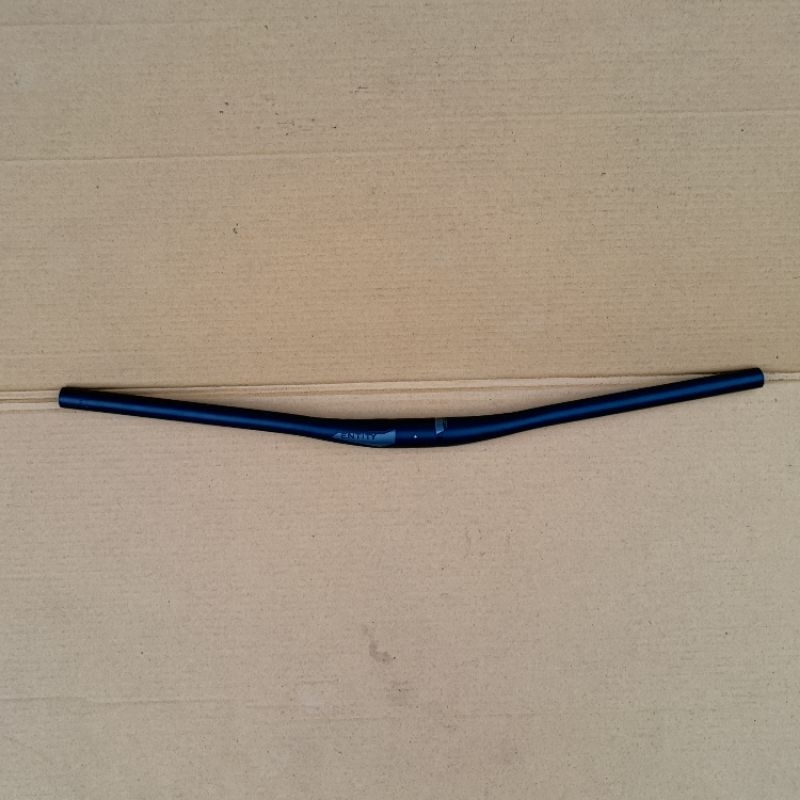 Handlebar Entity Expert 31,8 x 740 mm 9 Derajat Polygon. Stang. Setir 31.8