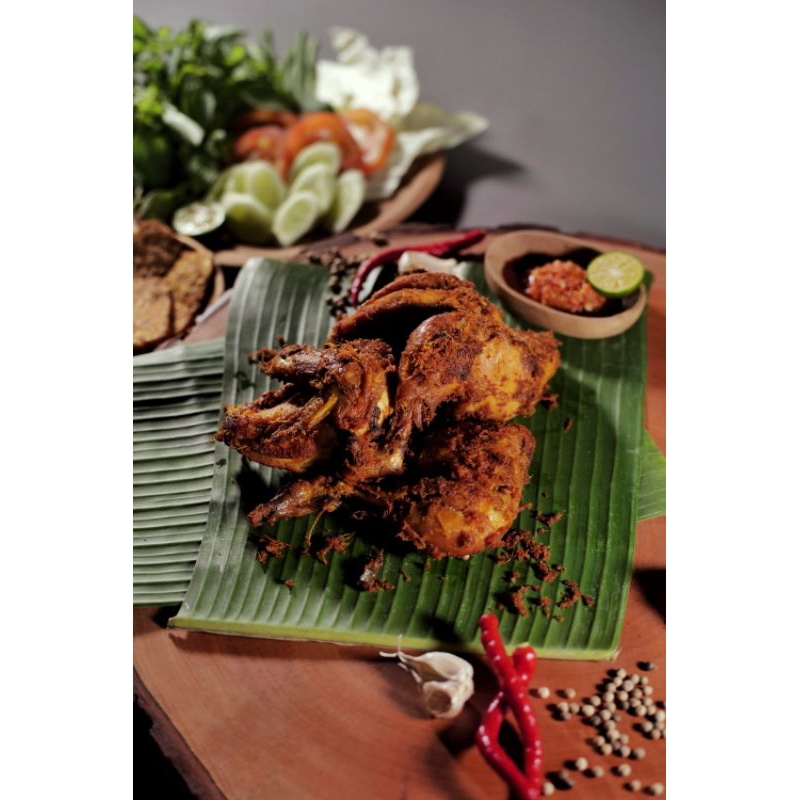 

Ayam Goreng Kuning Berempah Resep Ai Gomban – Frozen (1 Ekor)