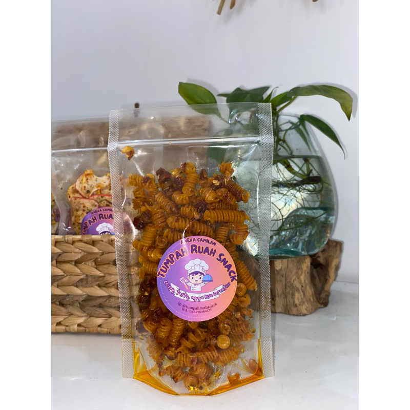 

Makaroni ulir pedas manis