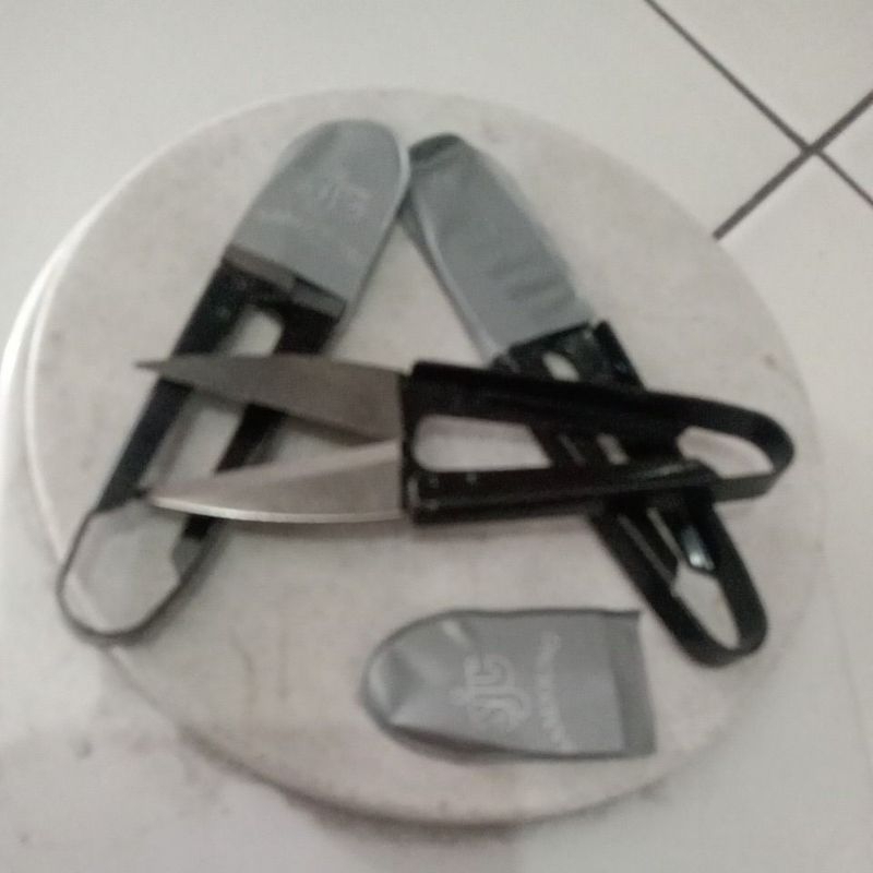 

Gunting Benang Samjoung 1pcs