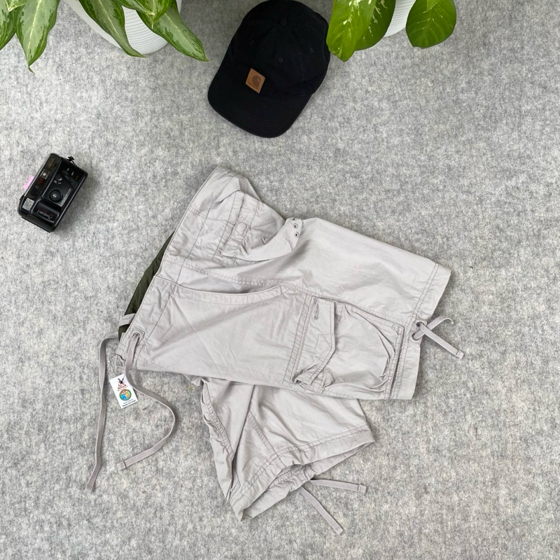 celana pendek cargo dewasa gap cream cakep