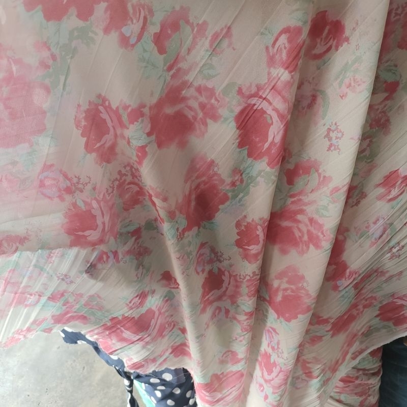 Kain ceruty silky - bahan mukena - kain silky premium - bahan motif meteran dzc