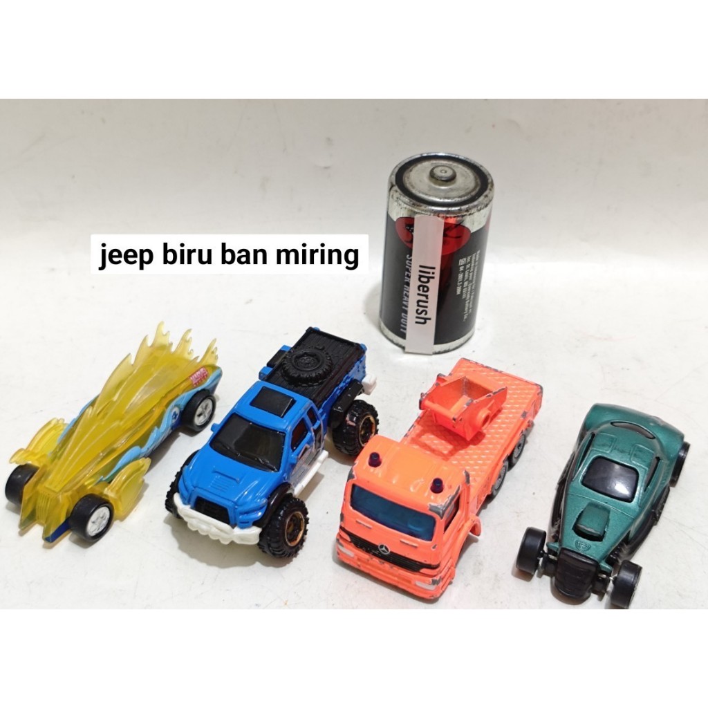 Set diecast majorette marvel heroes human torch , junk matchbox questor , siku mercedes unimog crane