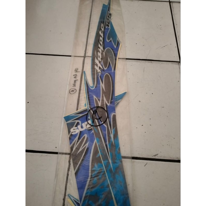 striping Hayate biru polos