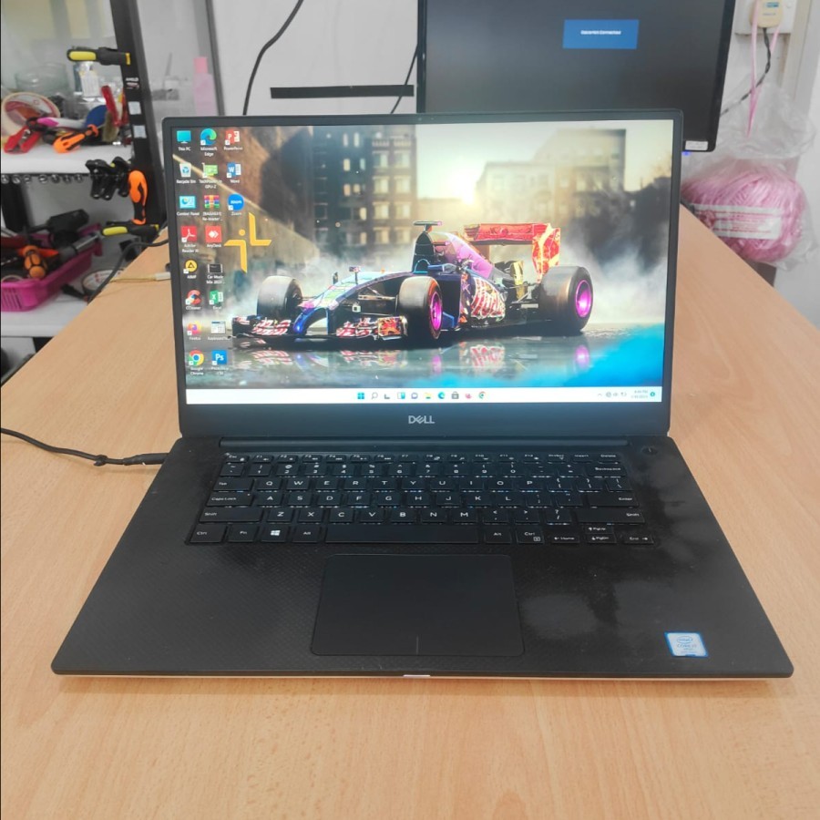 Laptop Second Dell Precision 5540 / Core i9 Gen 9 / VGA Quadro T2000
